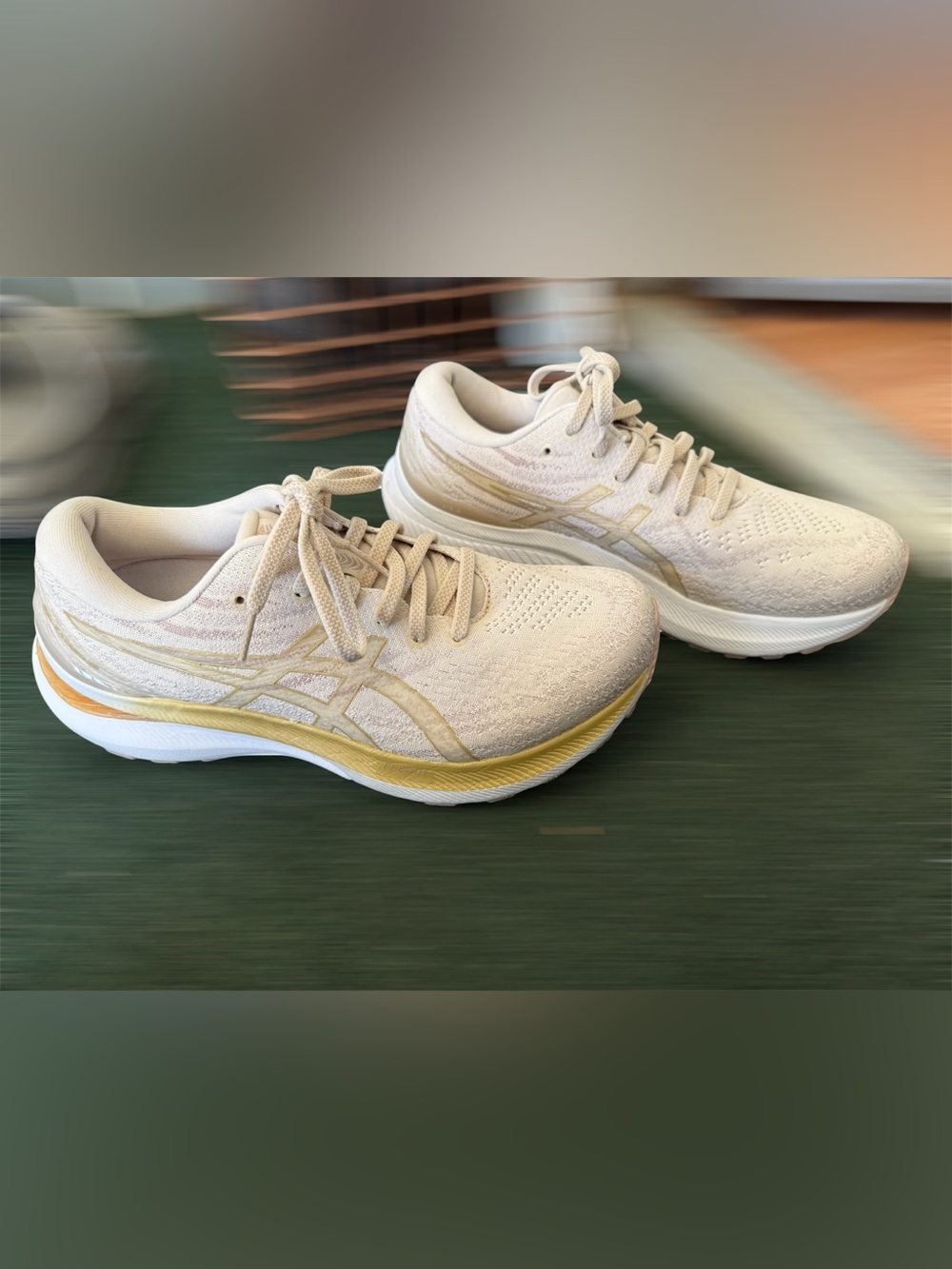 ✨ ASICS Running Shoes ✨ - Picture 3 of 7